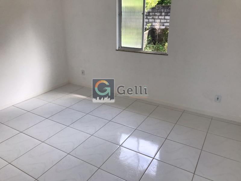 Casa para alugar com 3 quartos, 70m² - Foto 11