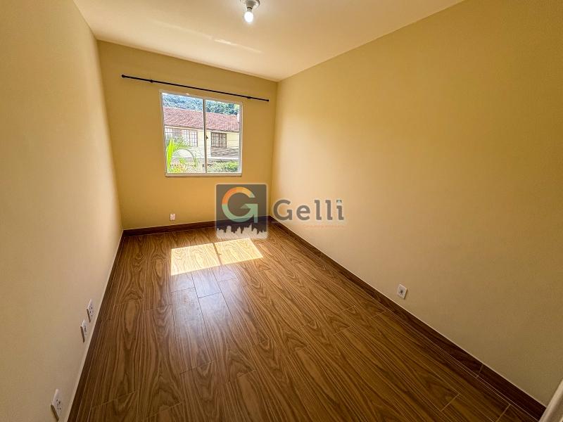 Apartamento para alugar com 2 quartos, 50m² - Foto 4