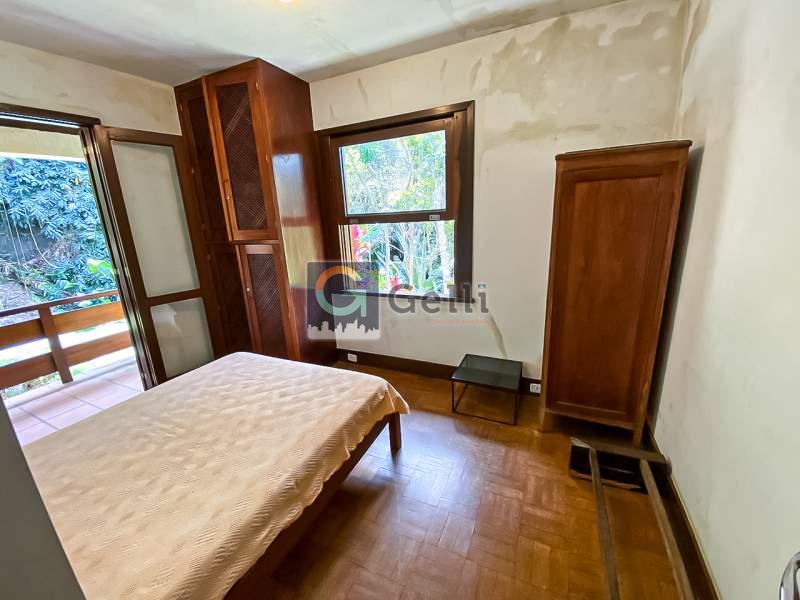 Casa à venda com 6 quartos, 350m² - Foto 9