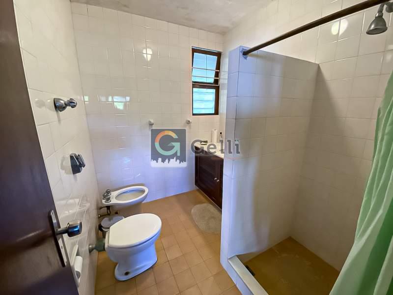 Casa à venda com 6 quartos, 350m² - Foto 18