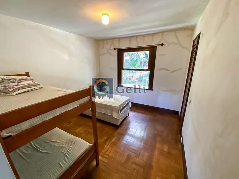 Casa à venda com 6 quartos, 350m² - Foto 19