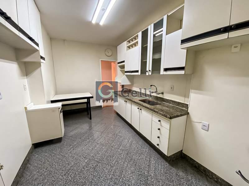 Apartamento à venda com 3 quartos, 140m² - Foto 14