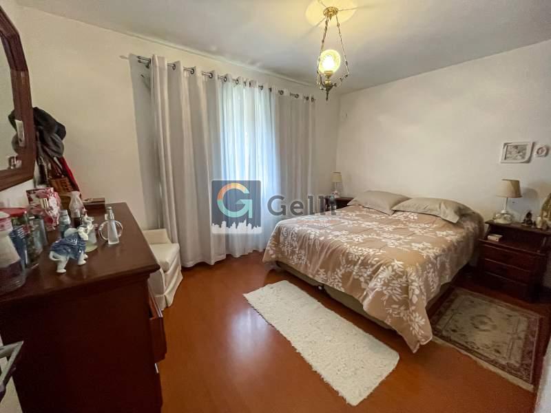 Casa à venda com 4 quartos, 200m² - Foto 16