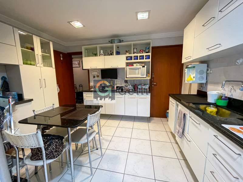 Cobertura à venda com 3 quartos, 175m² - Foto 9