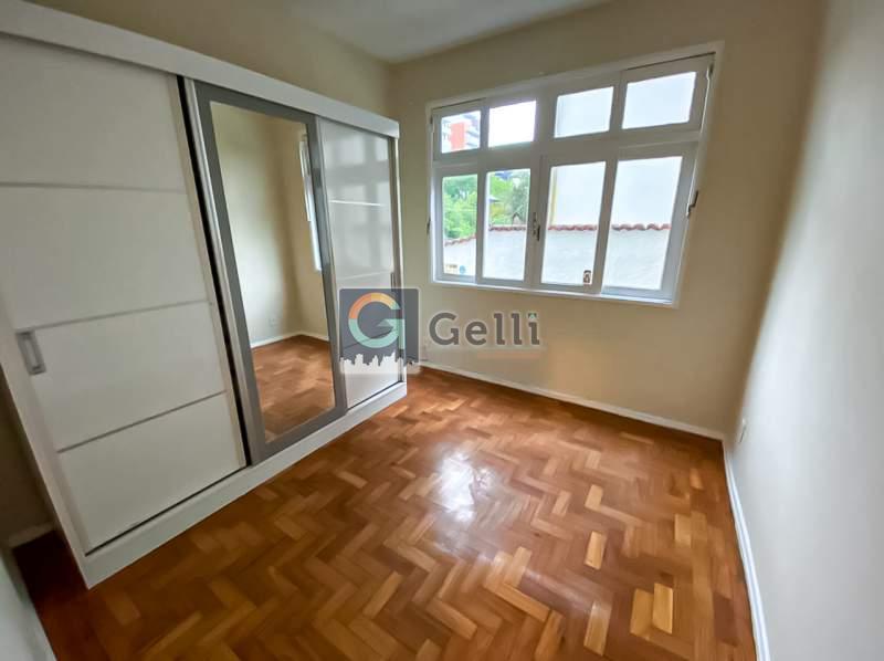 Apartamento à venda com 3 quartos, 120m² - Foto 4