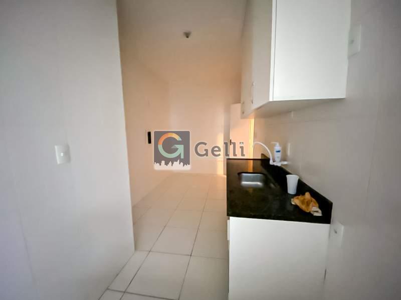 Apartamento à venda com 3 quartos, 120m² - Foto 13