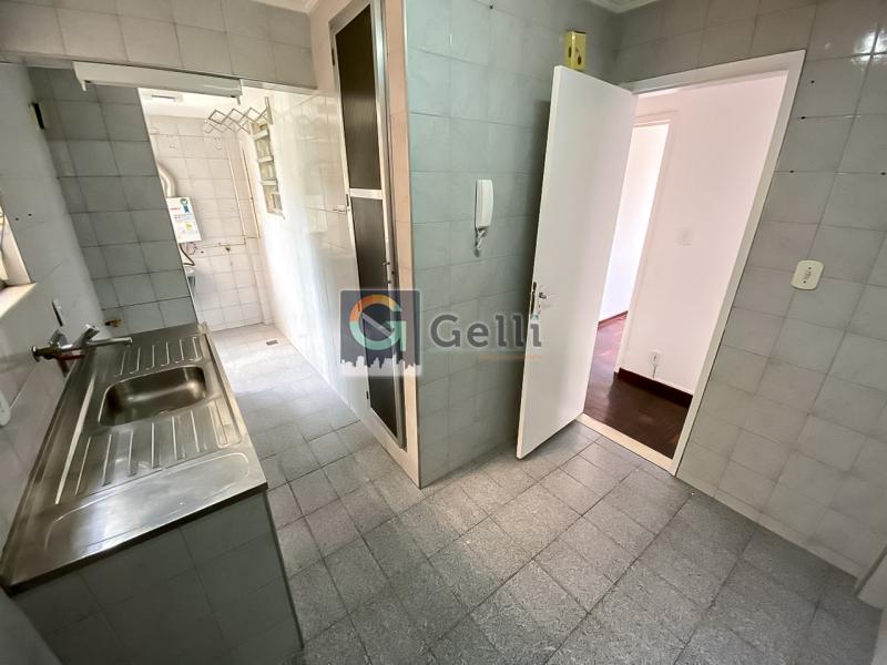 Apartamento para alugar com 2 quartos, 65m² - Foto 9