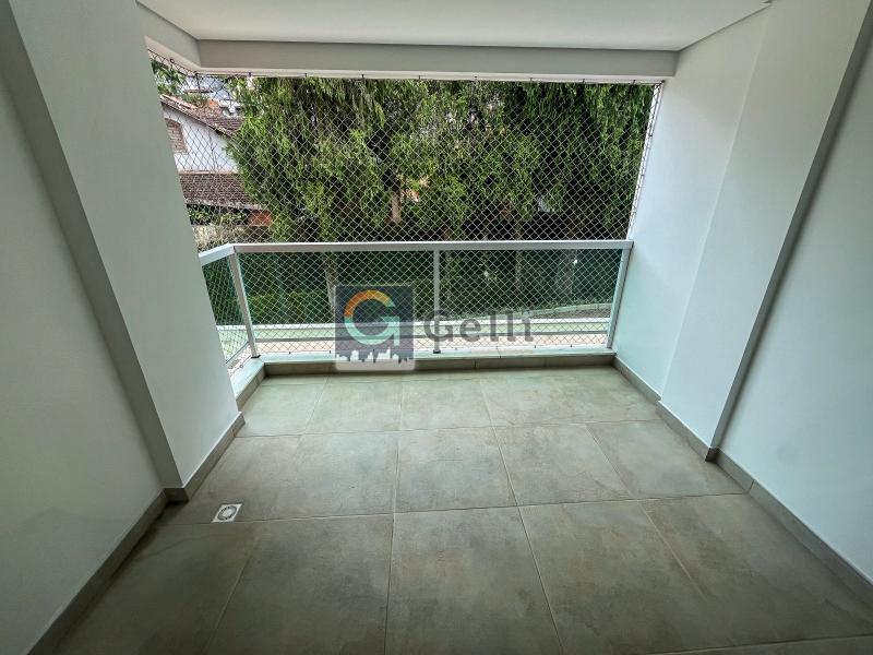 Apartamento para alugar com 3 quartos, 112m² - Foto 3