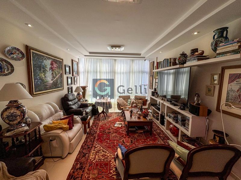 Apartamento à venda com 3 quartos, 142m² - Foto 1