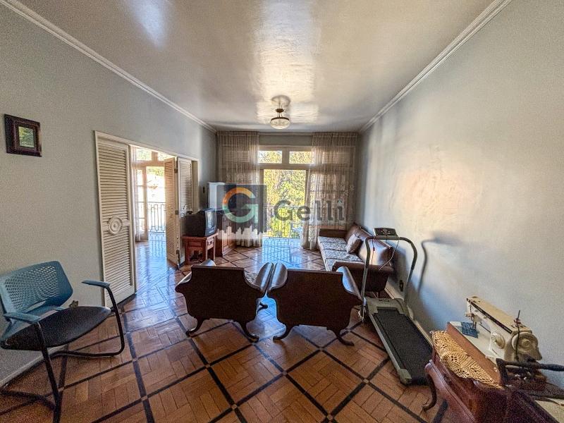 Apartamento à venda com 3 quartos, 124m² - Foto 1