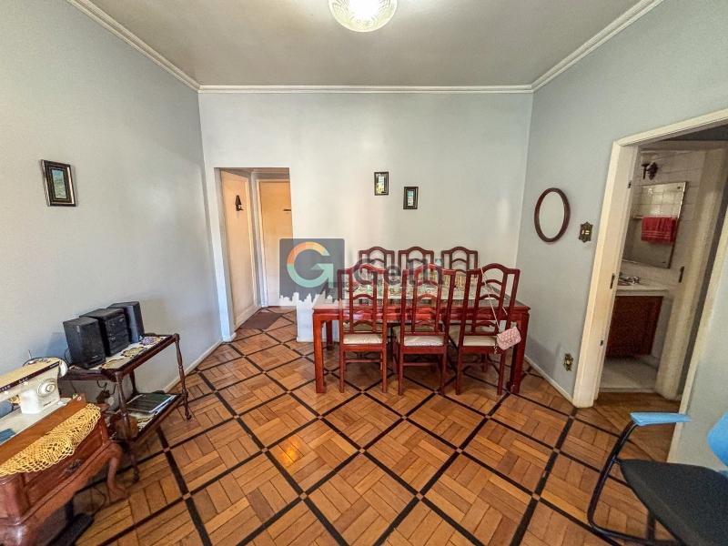 Apartamento à venda com 3 quartos, 124m² - Foto 4