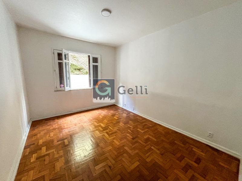 Apartamento à venda com 3 quartos, 100m² - Foto 4