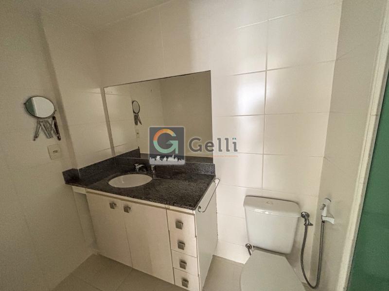 Apartamento para alugar com 2 quartos, 70m² - Foto 9