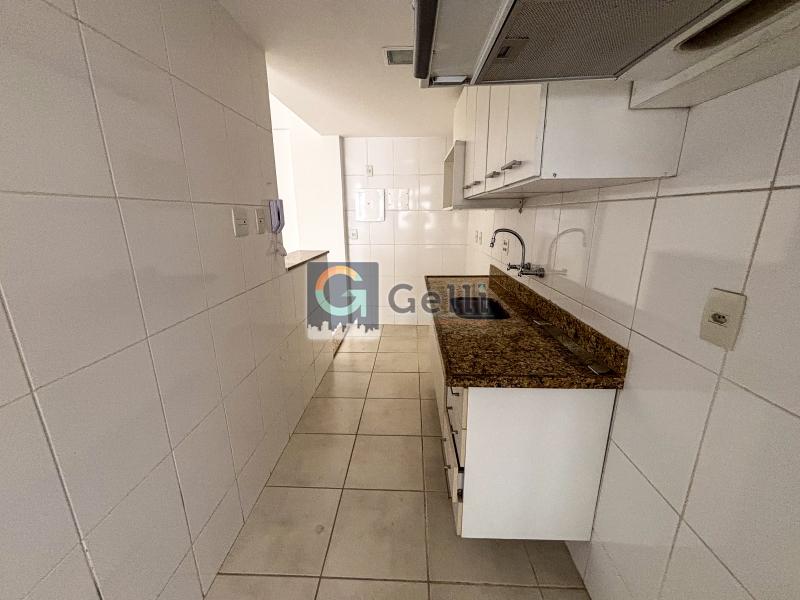 Apartamento para alugar com 2 quartos, 70m² - Foto 11