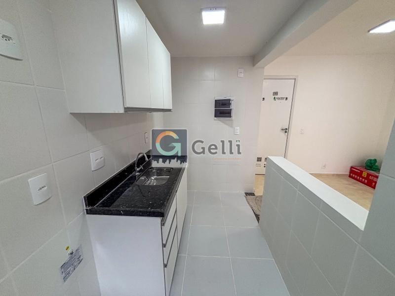 Apartamento para alugar com 2 quartos, 65m² - Foto 11