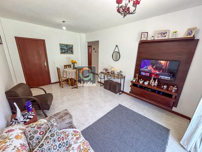 Apartamento à venda com 2 quartos, 60m² - Foto 2