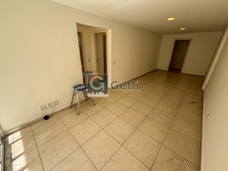 Apartamento para alugar com 2 quartos, 75m² - Foto 2