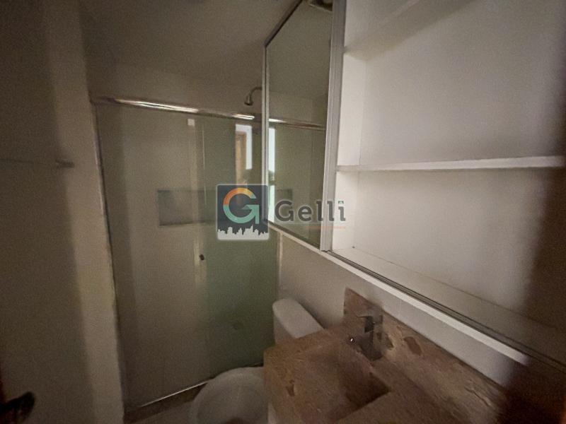 Apartamento à venda com 2 quartos, 70m² - Foto 7