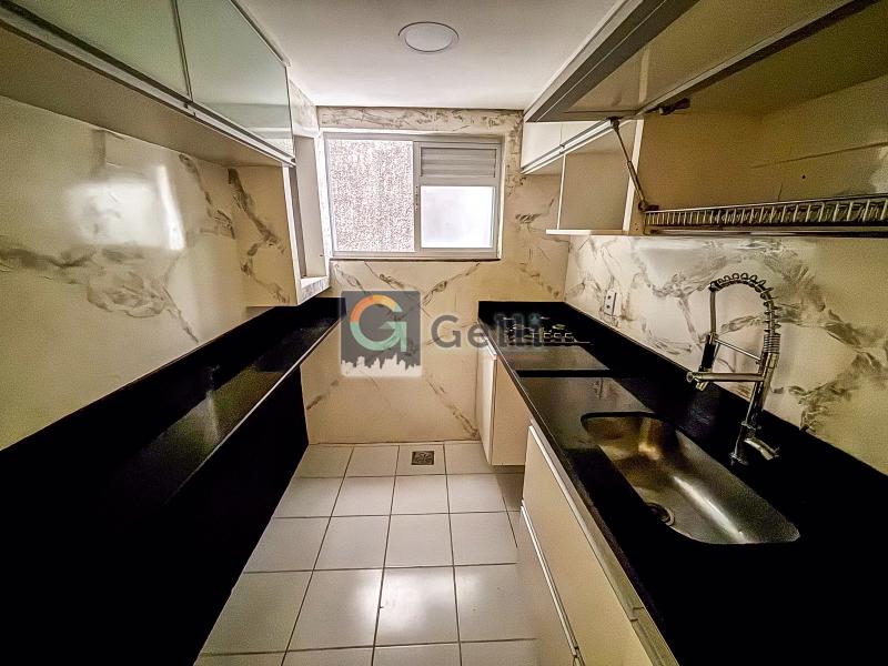 Apartamento à venda com 2 quartos, 70m² - Foto 12