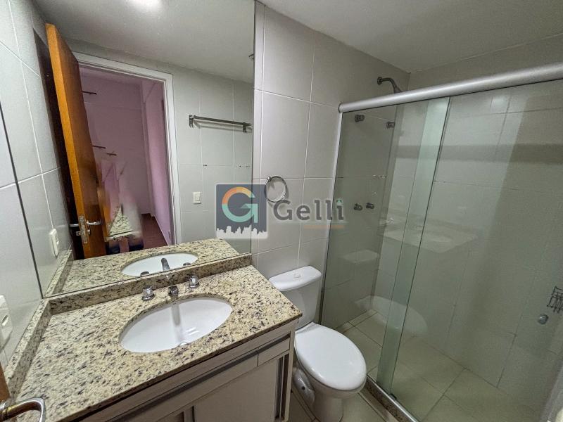 Apartamento para alugar com 2 quartos, 75m² - Foto 9