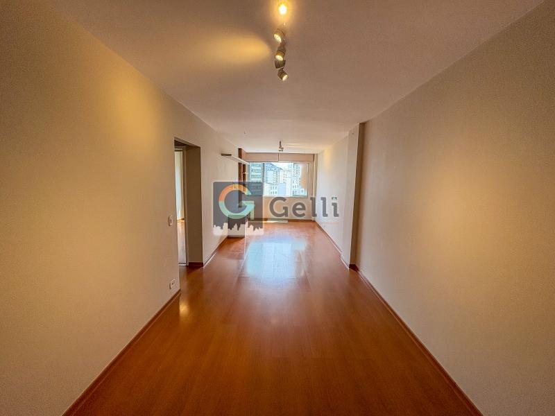 Apartamento à venda com 2 quartos, 75m² - Foto 1