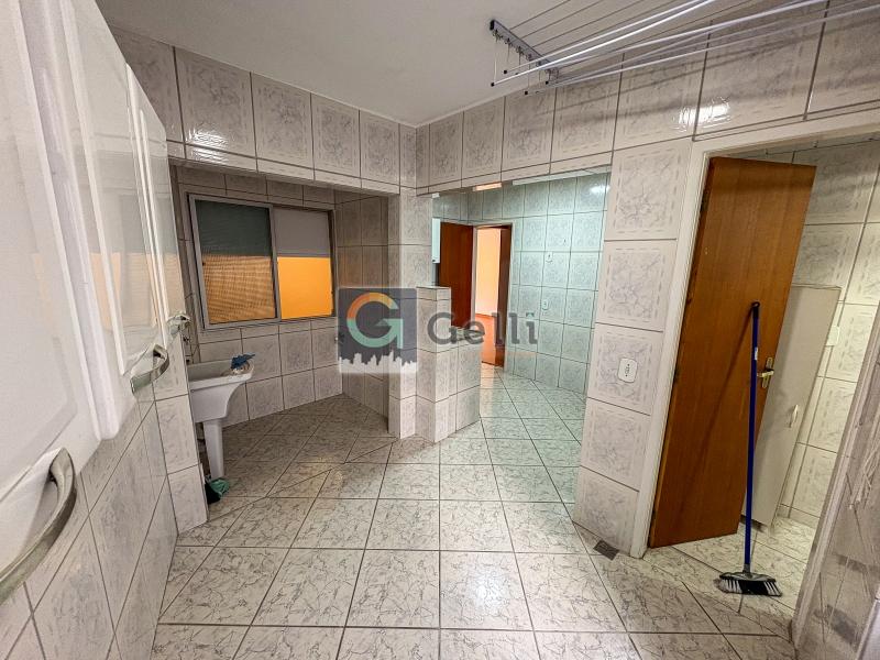 Apartamento à venda com 2 quartos, 75m² - Foto 11