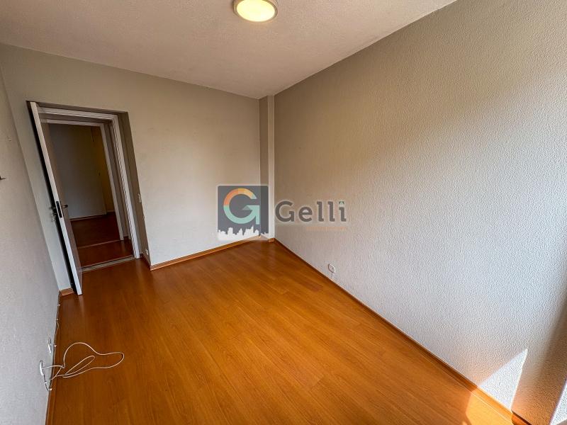 Apartamento à venda com 2 quartos, 75m² - Foto 5