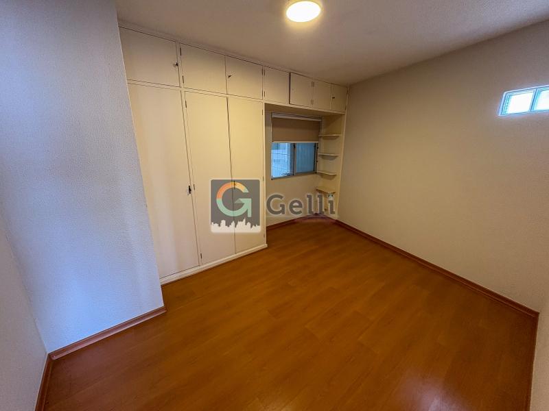 Apartamento à venda com 2 quartos, 75m² - Foto 7