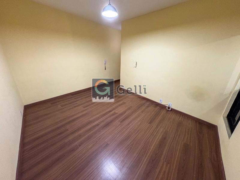 Apartamento à venda com 2 quartos, 65m² - Foto 2