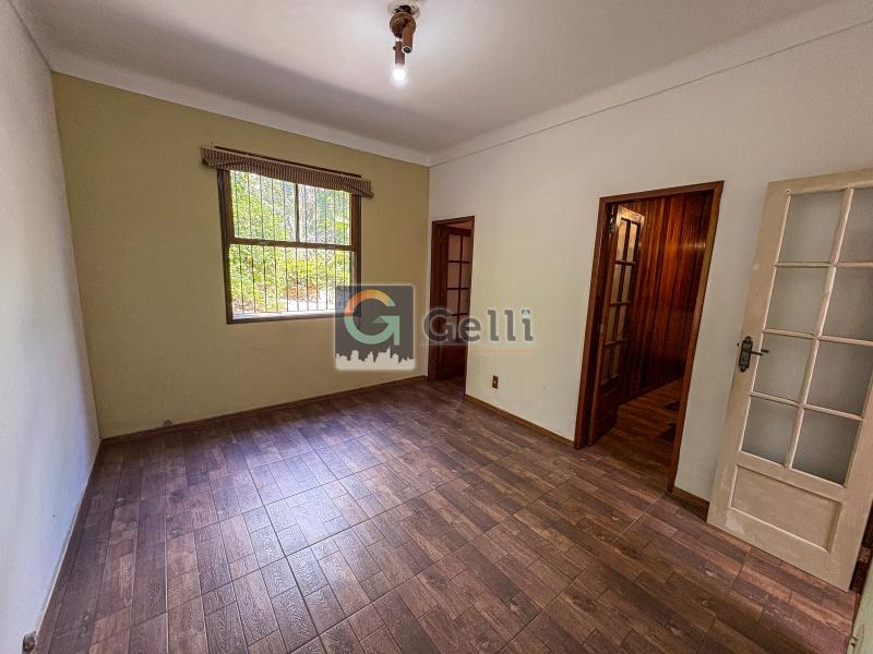 Casa à venda com 5 quartos, 335m² - Foto 12