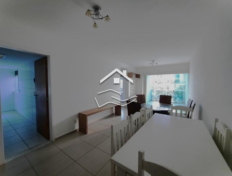 Apartamento à venda em Samambaia, Petrópolis - RJ