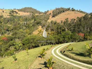 [CI 2465] Fazenda / Sítio em Secretário, Petrópolis/RJ